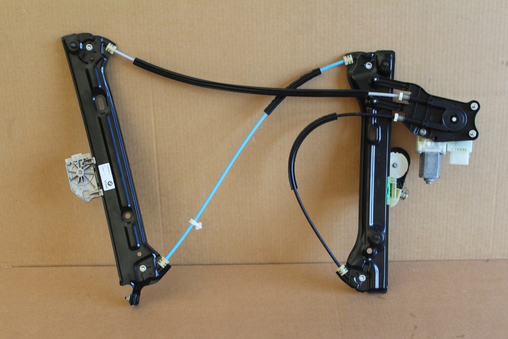 фото №1, Подъемник стекло дверь левый mini f56 5a36e63