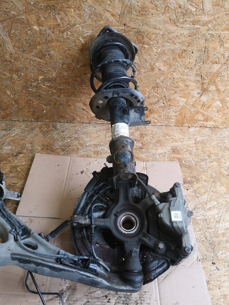 фото №10, Mercedes cla w117 амортизаторна стійка поворотний кулак лівий перед важіль