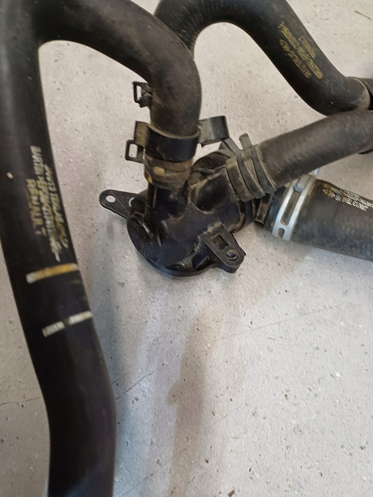 фото №6, Корпус термостата dacia dokker 1.2 tce nr. 110617089r