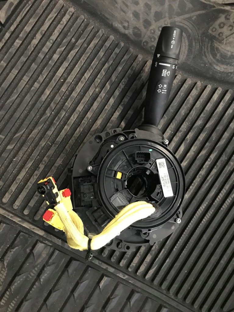 фото №1, Dodge ram dt 2019-2023 важіль стрічка шлейф подушка безпеки