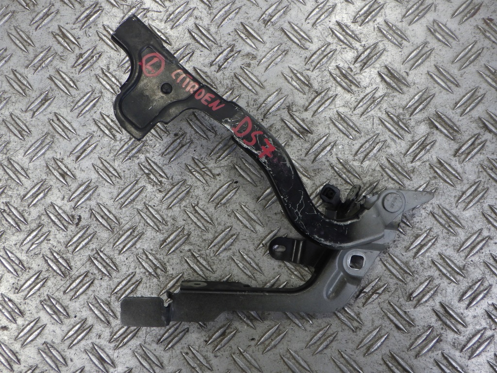 фото №1, Петля петли капот citroen ds7 9829653680 580