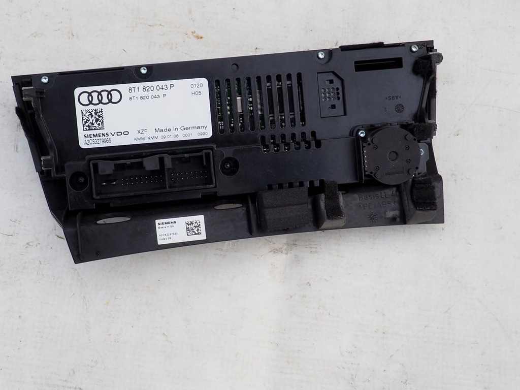 фото №14, Audi панель кондиционер 8t1820043p