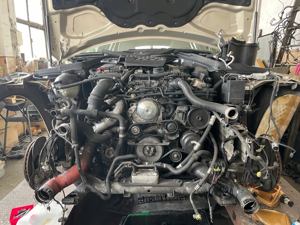 фото №6, Mercedes c klasa w204 шланг трубка насоса abs