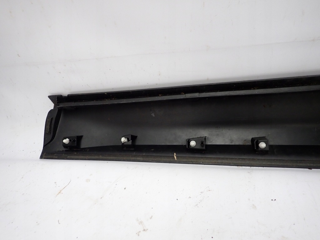 фото №7, Молдинг na двері ліва перед передня skoda kodiaq 565