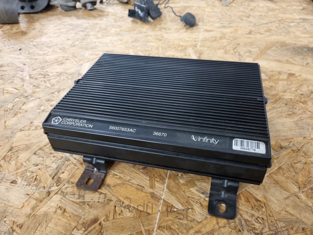 Купить Усилитель аудио jeep cherokee xj рестайлинг  97-01