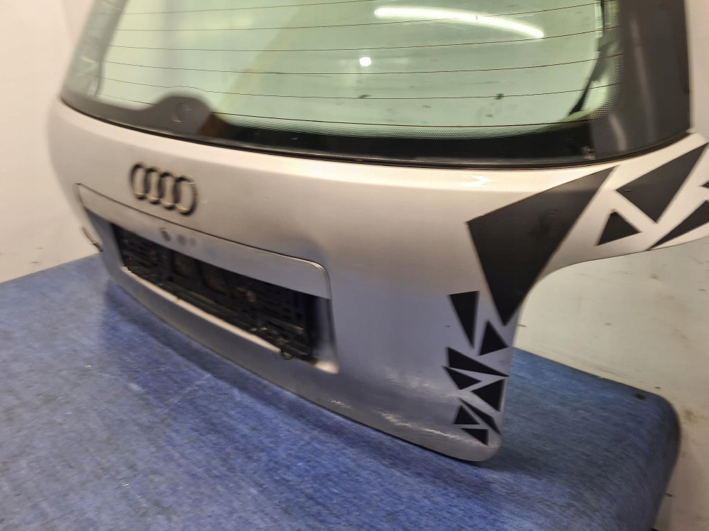 Audi a4 b5 рестайлинг  задняя крышка багажника багажника Недорого