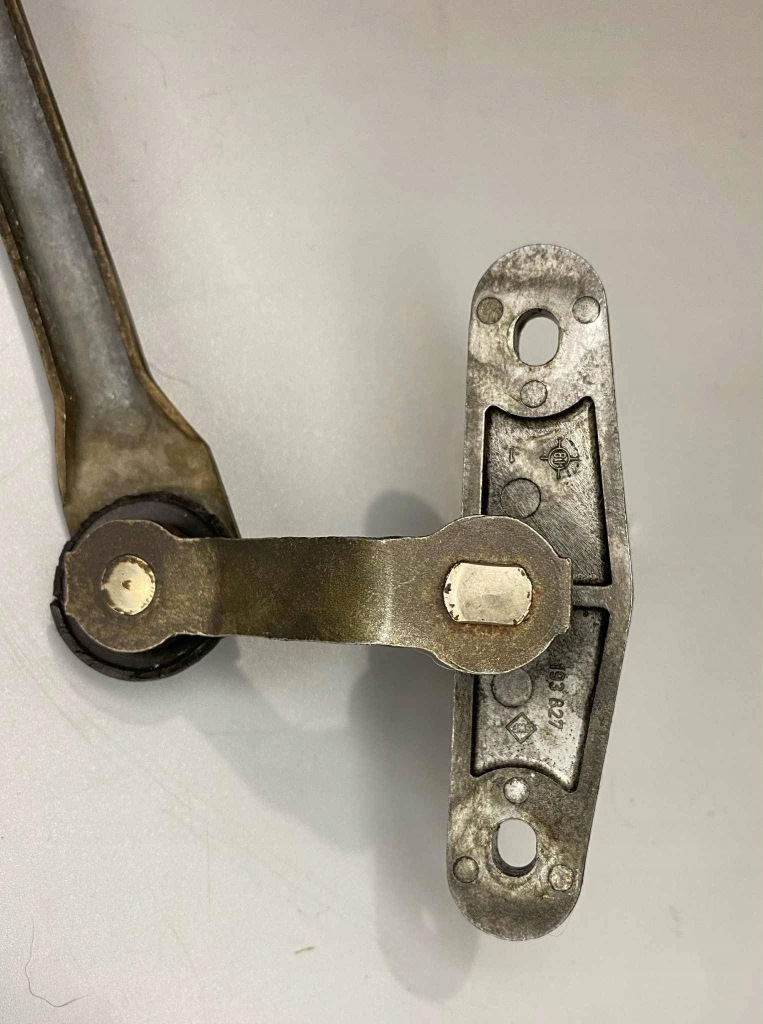 Mercedes-benz w123 механізм двірник скло передньої Київ