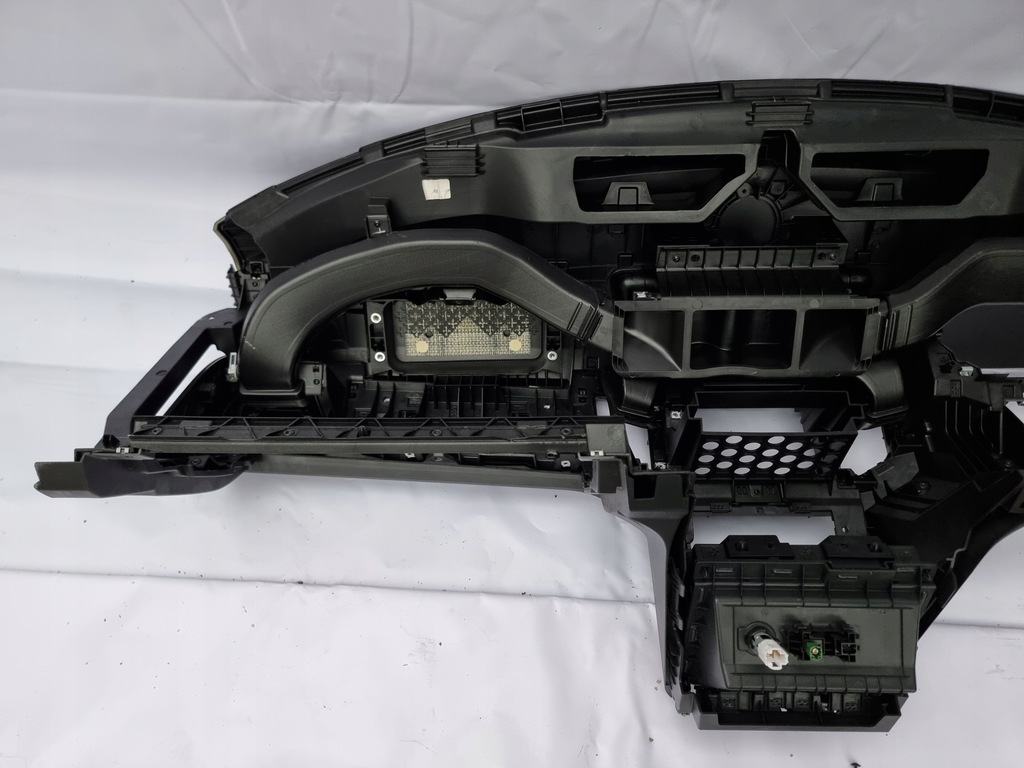 фото №9, Vw atlas 3.6 awd консоль приборная панель приборная 2018-