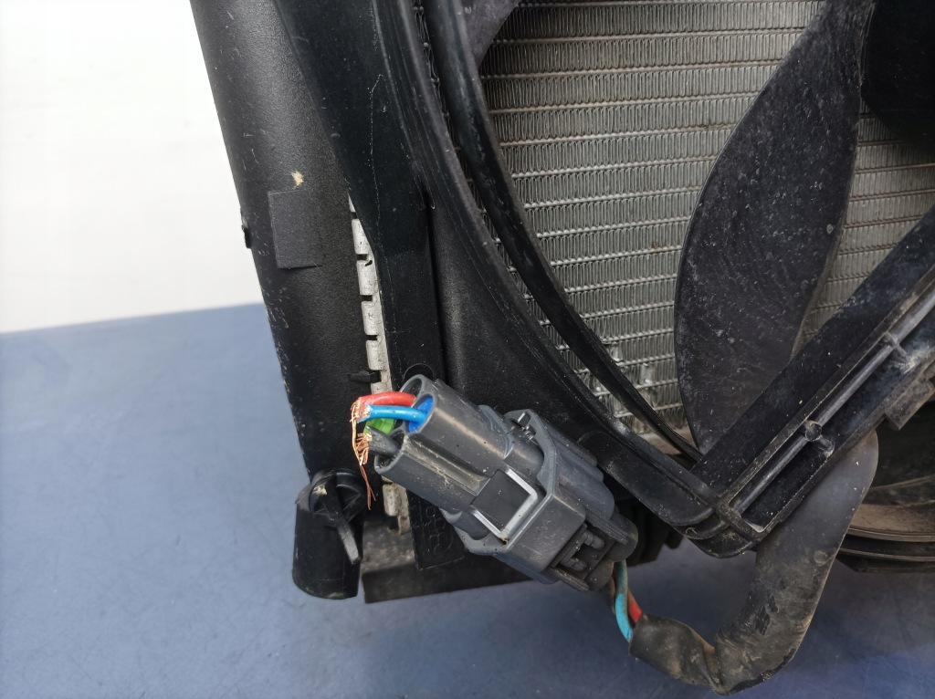 Volvo s40/v40 1 1.9d 115 km радіатор води в Україні