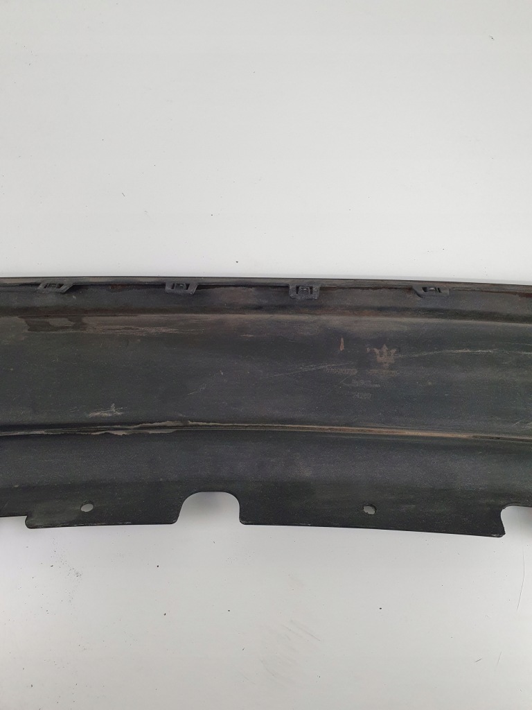 Maserati ghilbi 2013 - спойлер dofuzor накладка бампера задняя 670010777 в Украине