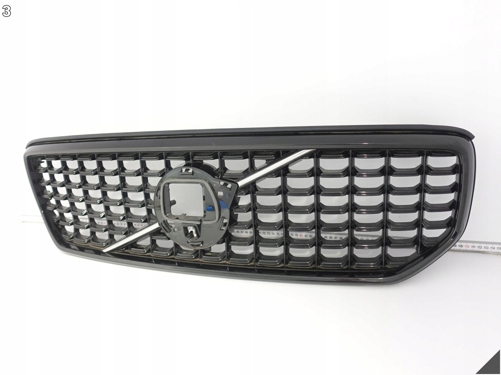 Volvo xc40 r-design 22- рестайлинг  решётка радиатора решётка  решётка w бампер перед Оригинал