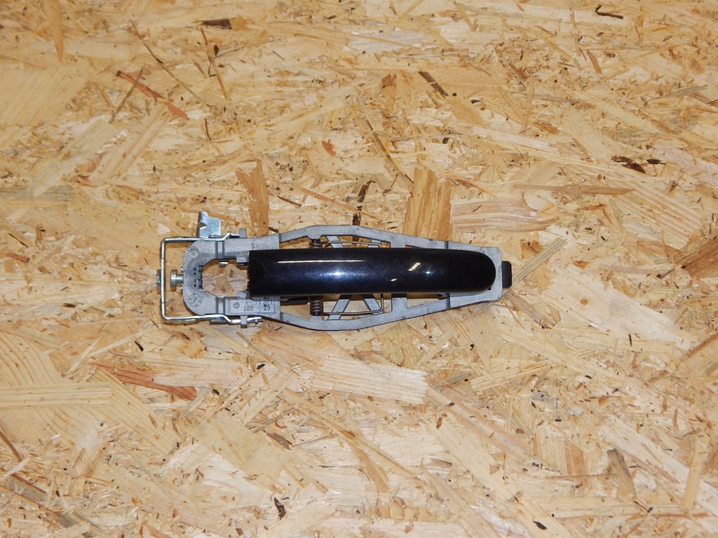 фото №1, Vw t5 caravelle multivan ручка левая перед lc9z