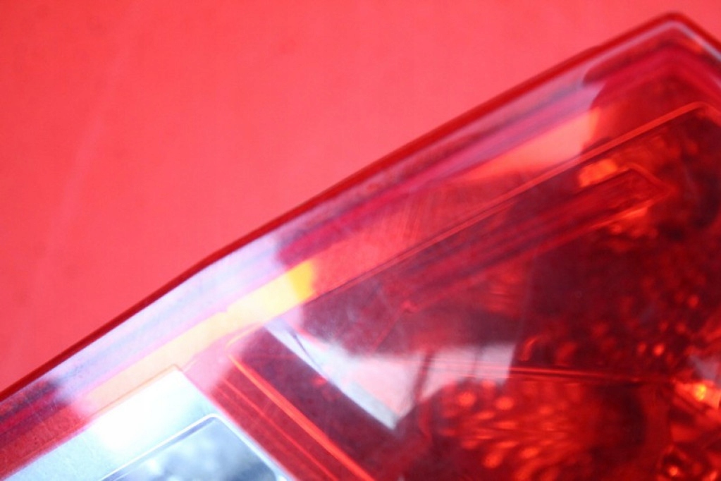 фото №7, Лампа правая задняя задняя 8200700047 renault thalia 2 ii 08-12