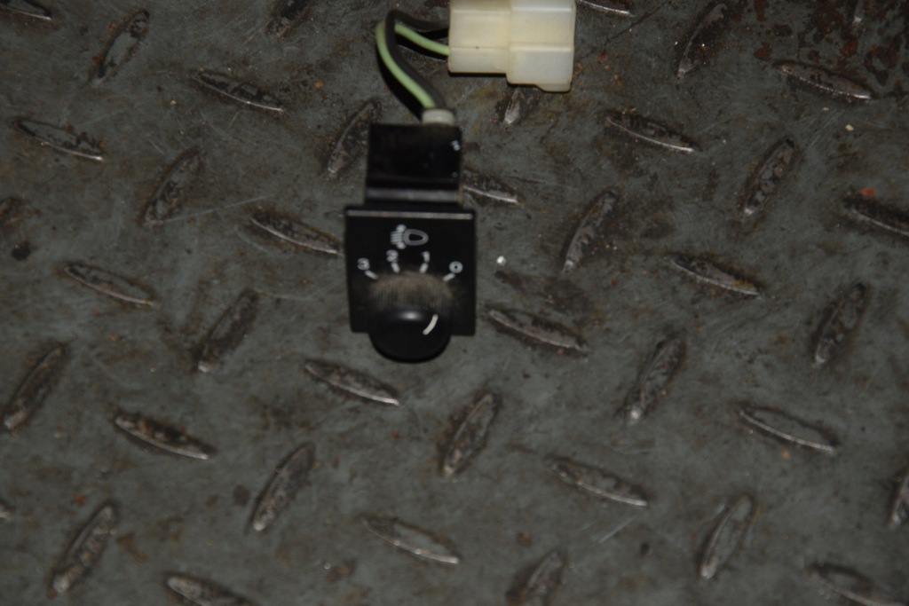 фото №1, Переключатель регулировки света suzuki alto