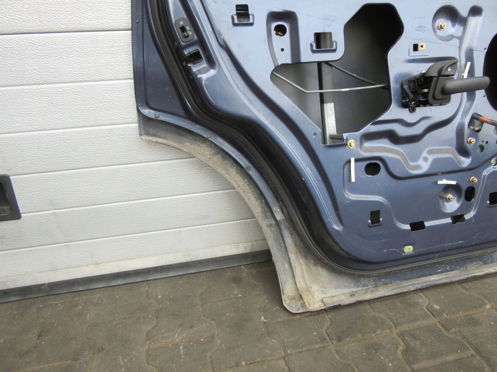 фото №8, Ford explorer iii 03 дверь левая задняя полный