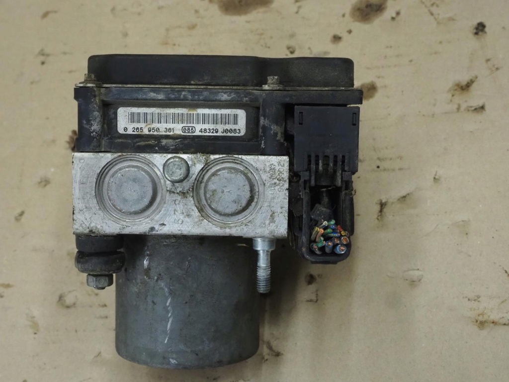 Насос гальмівна abs smart mitsubishi a4544200175 mr977096 Київ