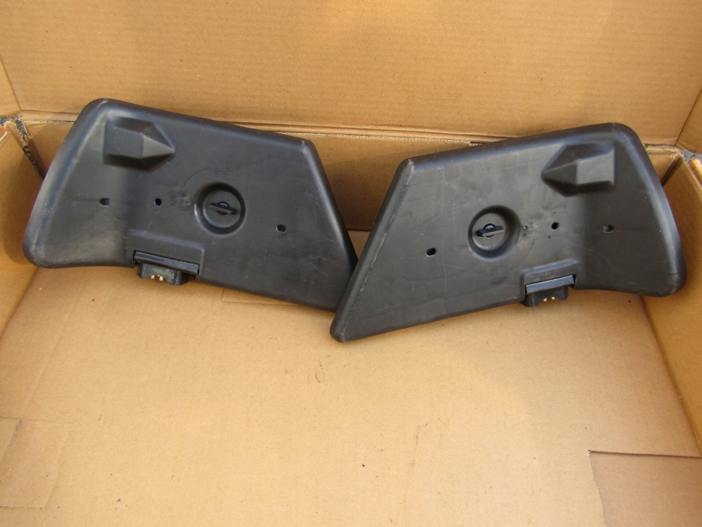 +e mercedes w124 85-93 лампа задня ліва права вкладиш цоколь роз'єм лампочка Ціна