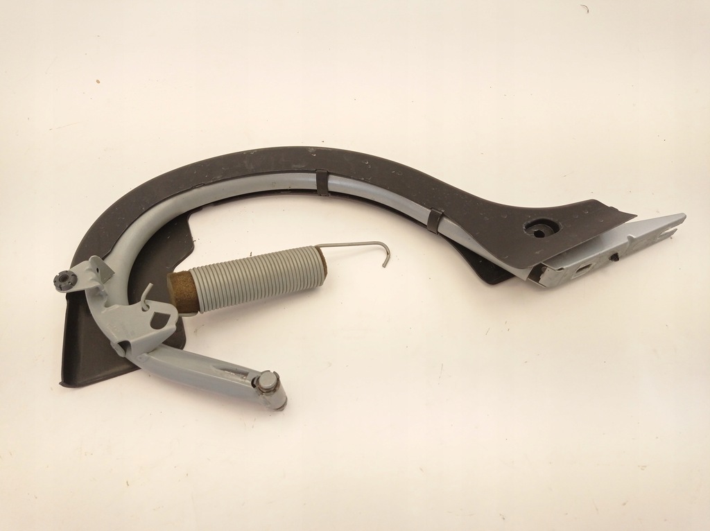 фото №1, Mercedes e-klasa w212 петля кришки правий sedan