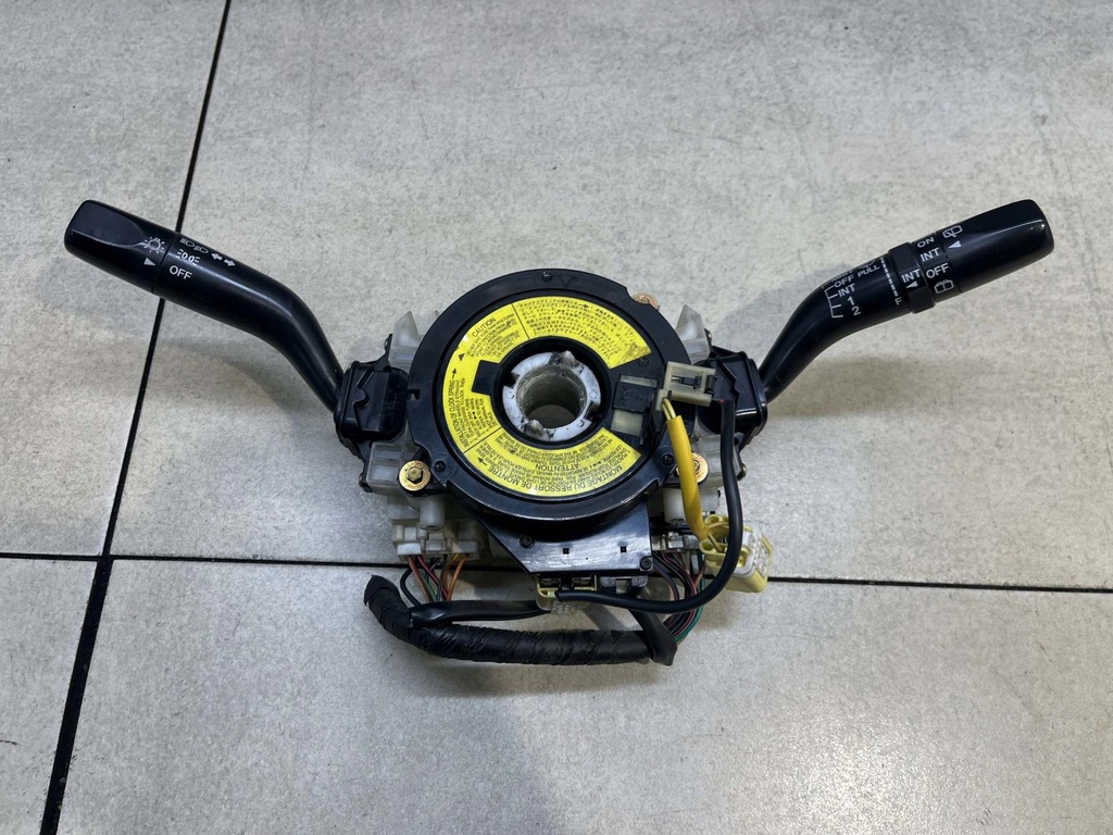 фото №1, Перемикач комбінований mazda mpv 2.0 d ge6v17b122