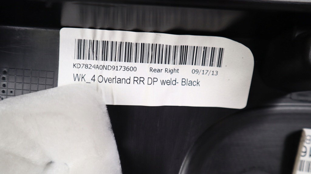 фото №11, Jeep grand cherokee wk2 обшивка дверь правый задняя 1vh861x9ad