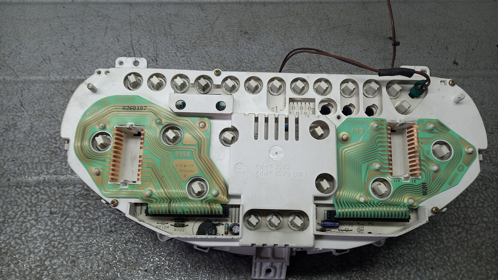 фото №3, Счетчик mitsubishi space star 01r 1.9did