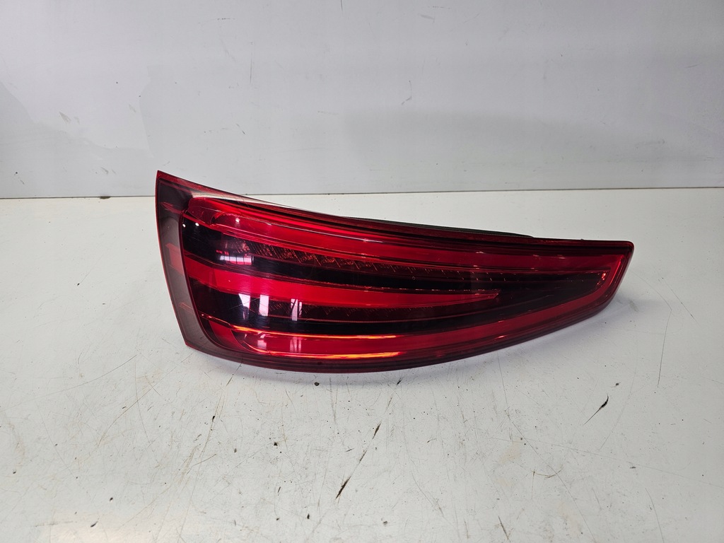 фото №1, Лампа led левый задняя audi q3 8u 8u0945093a оригинал