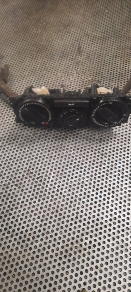 фото №1, Панель обдув 7h0819045f volkswagen t5