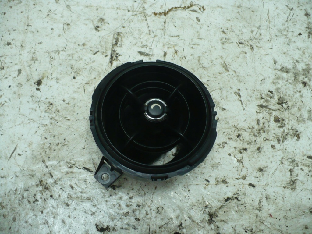 Купити Mini paceman r61 r60 10r- решітка обдув ліва 981316702