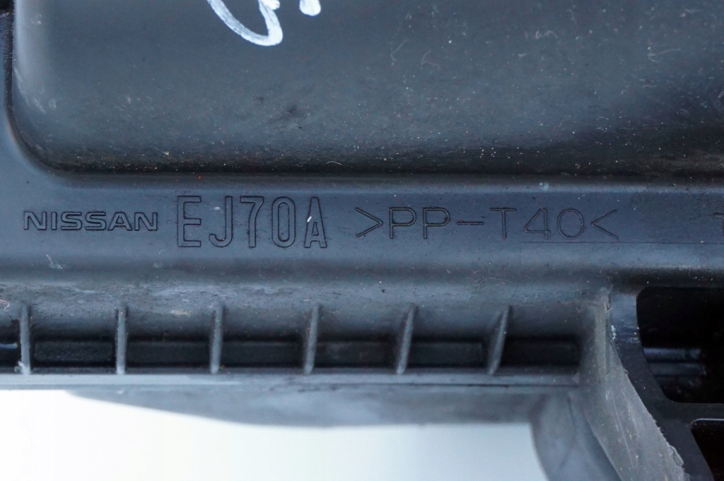 фото №7, Корпус фильтра воздуха правая infiniti q70 m37 16500ej71a