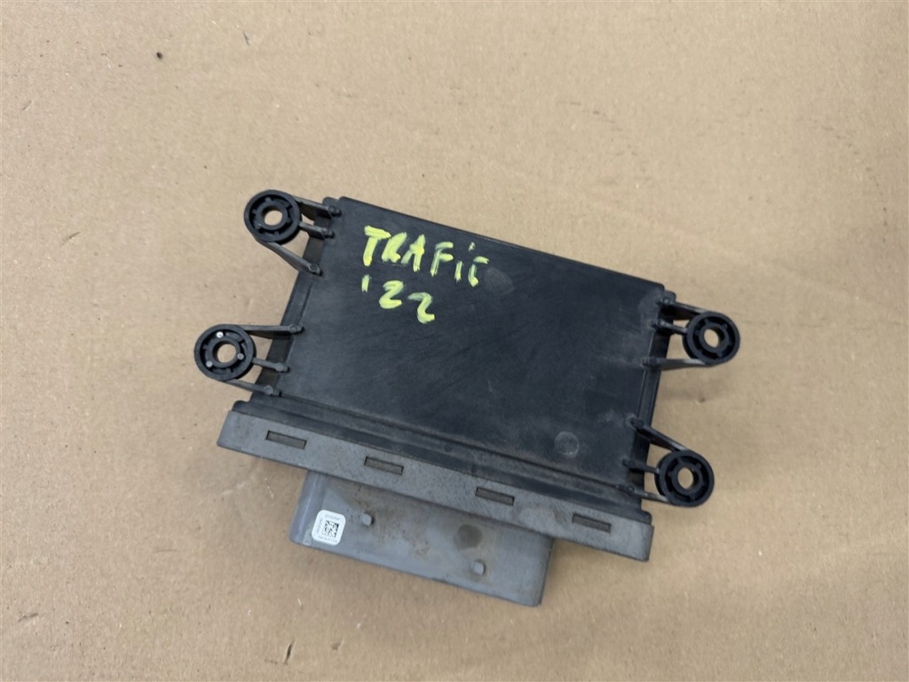 Модуль блок керування ad blue 237g00535r 2.0 dci renault trafic iv 4 в Україні