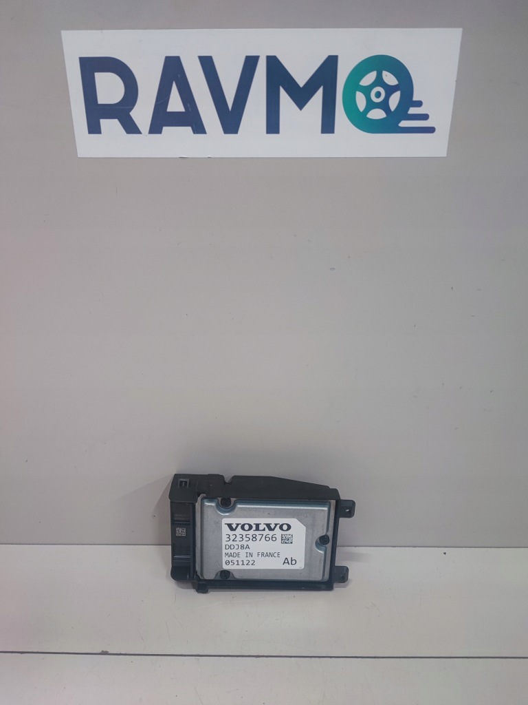 Купити Модуль бампера volvo 32358766