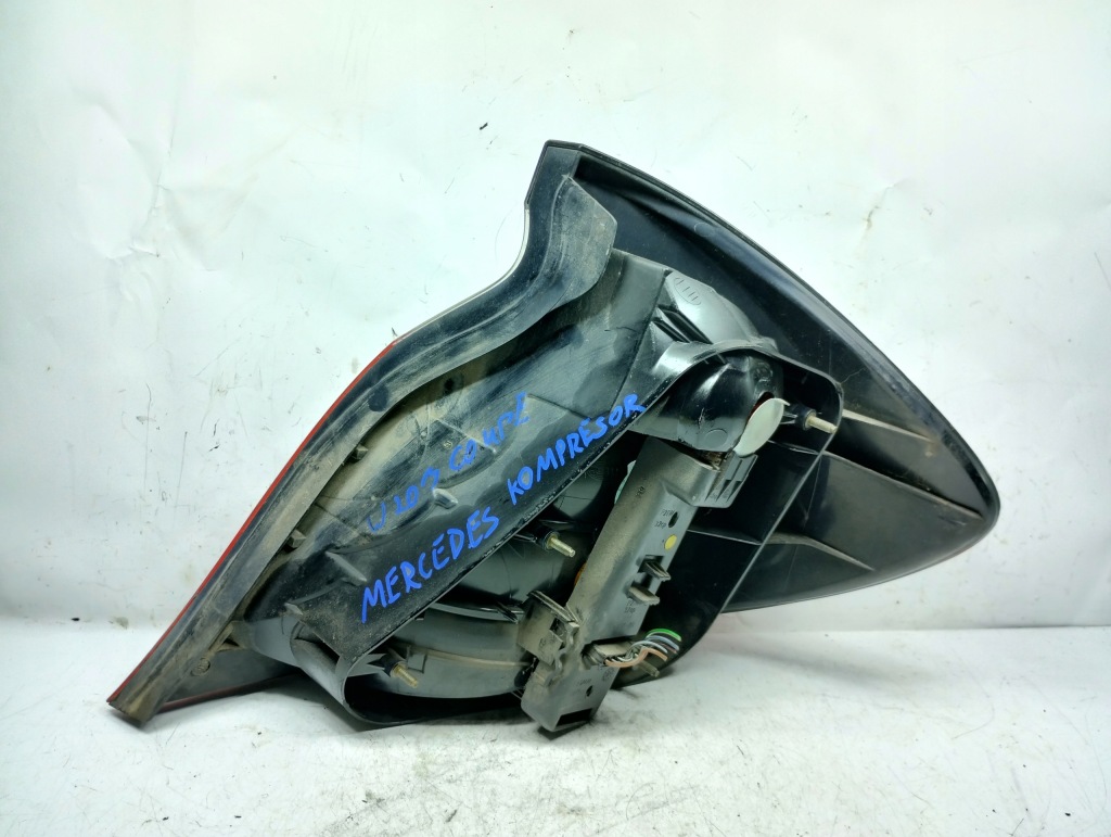 фото №4, Mercedes w203 лампа левая задняя coupe