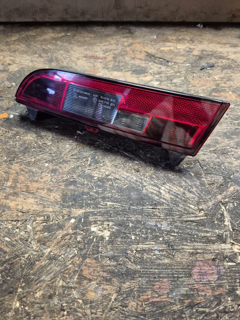 фото №13, Bmw i01 i3 лампа задняя w бампер правая lub левая 7304044 7304043