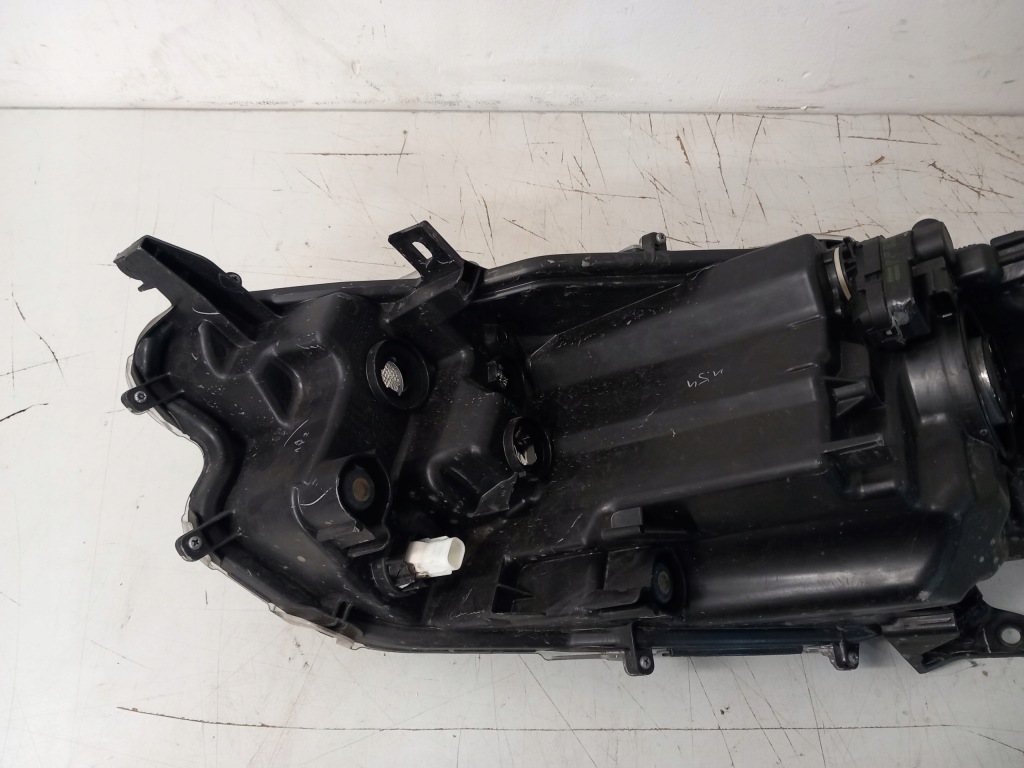 фото №5, Фара лампа правый перед toyota yaris iv