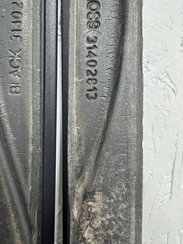 фото №5, Рейлинги кровельные левый правый комплект volvo v60 i 31402812 31402811