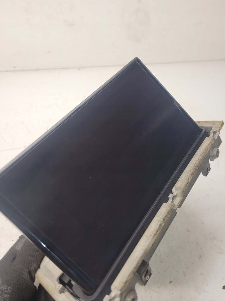 фото №7, Дисплей монитор подъемник audi a3 8v 8v0857273m