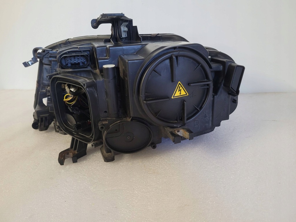 фото №7, Audi a4 b8 8k 8k0 лампа права bi ксенон led правий 8k0941004c