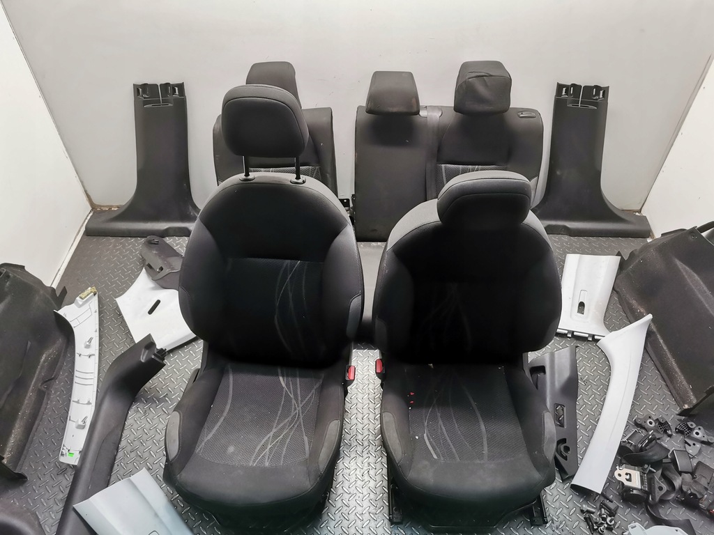 фото №9, Салон сидіння сидіння заднє сидіння пластики peugeot 308 t9 kombi