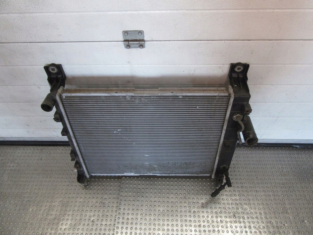 фото №1, Dodge durango i 4.7i 2001 радіатор wody автоматична коробка передач