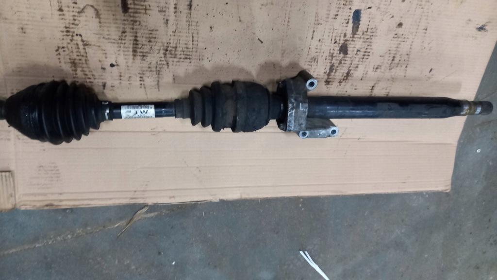 фото №1, Приводной вал правая opel vectra 3.0d 04r hb