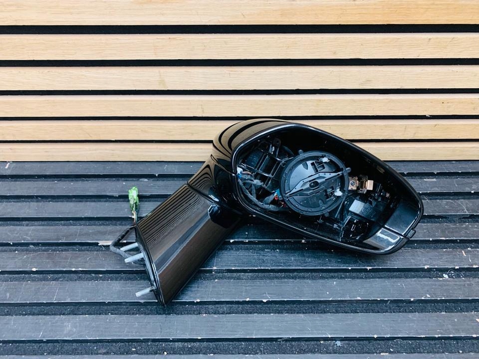 фото №3, Ferrari 296 зеркало правое