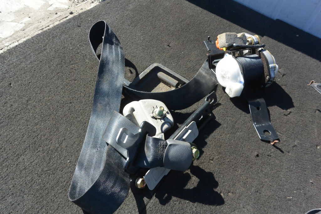 фото №8, Nissan maxima a33 pas безопасности перед kpl