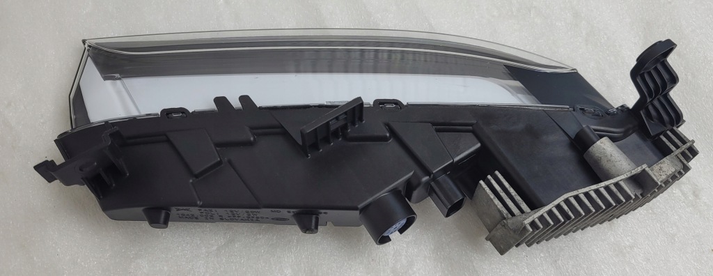 Противотуманная фара правый led фонарь  drl porsche panamera 2 2016- 971953042f Киев