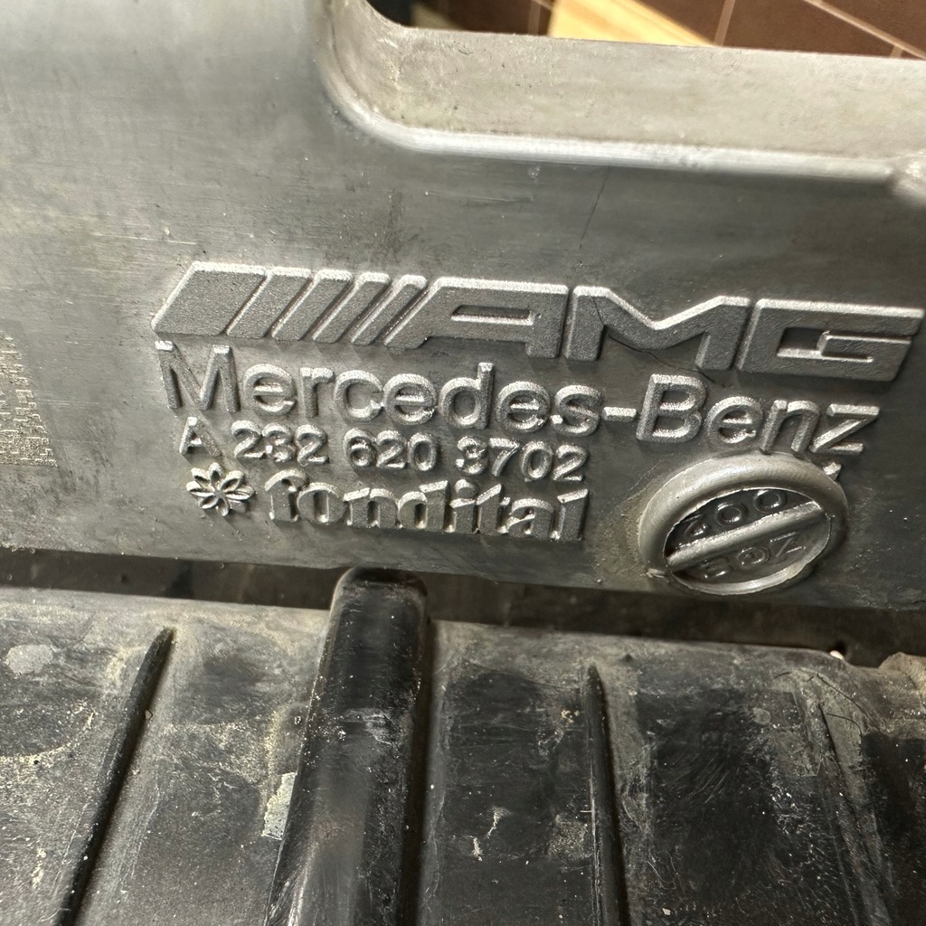 фото №10, Радиатор amg wody левая mercedes sl w232 amg gt w192 оригинал 2326201902