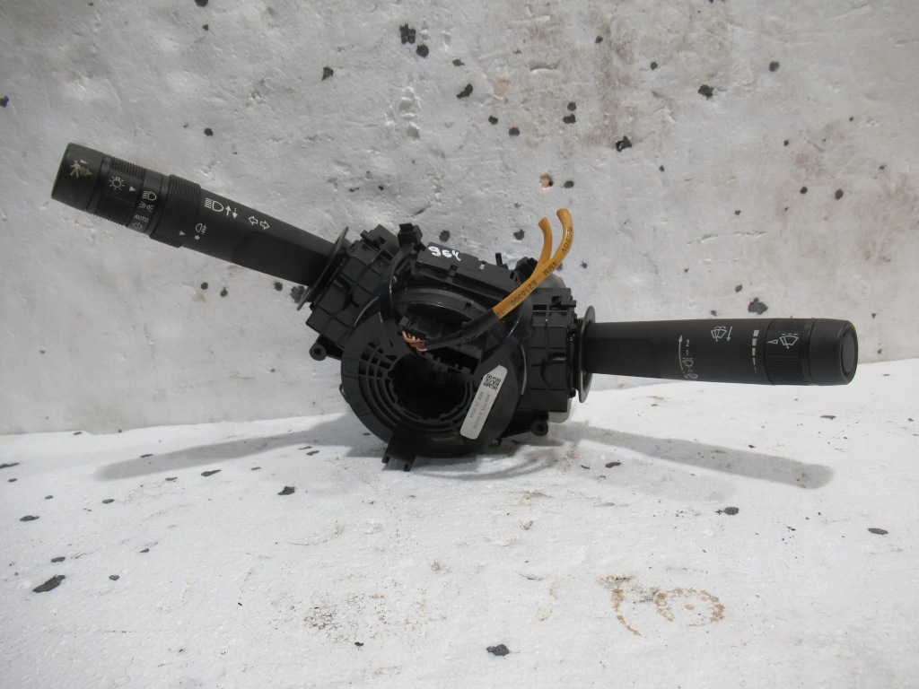 фото №1, Переключатели комбинированный 22788964 opel ampera