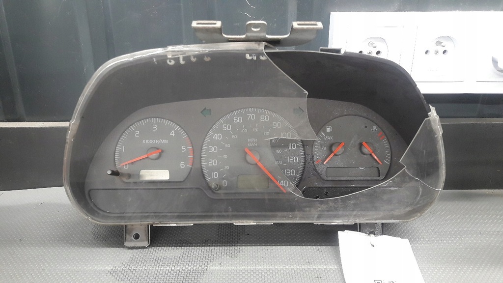 фото №1, 30889705d счетчик volvo s40 anglik 1,9 дизель