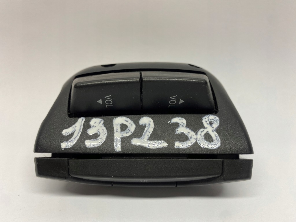 фото №3, Chevrolet epica панель руля переключатель радио