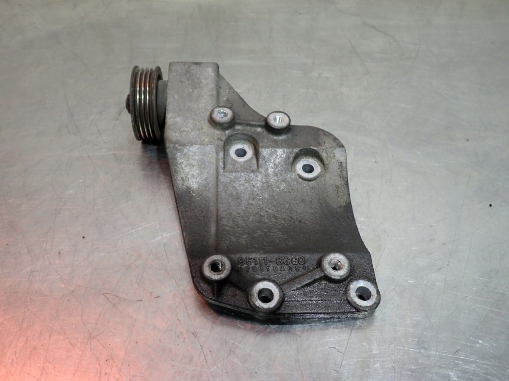 фото №1, Кронштейн компрессора кондиционера suzuki ignis ii