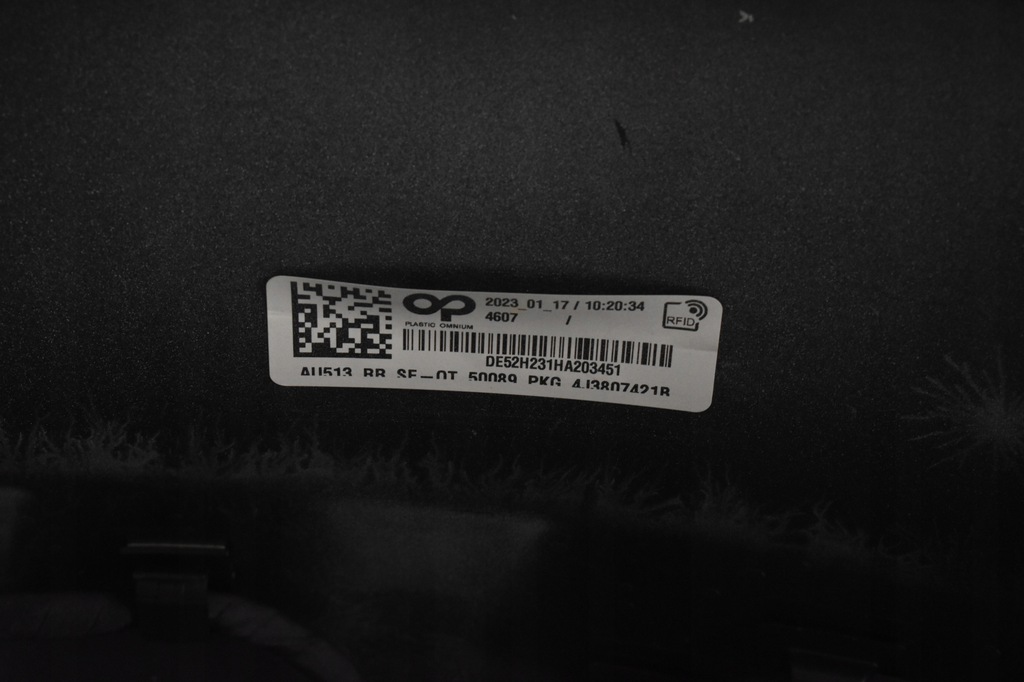 фото №10, Бампер задня задній джгут pdc 4j3807421b audi e-tron gt lak.ly7f