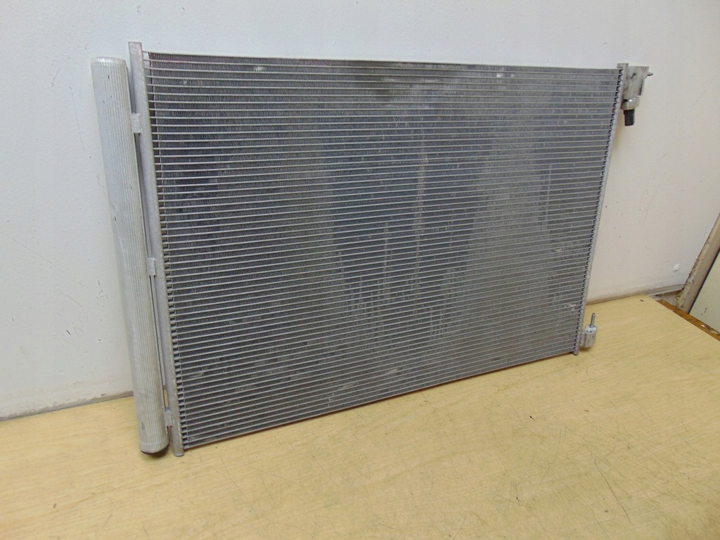 фото №12, Радиатор кондиционера mercedes w205 w213 w222